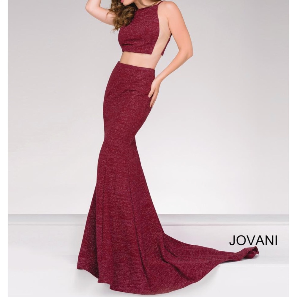 Jovani #45931 burgundy prom/pageant dress size 0